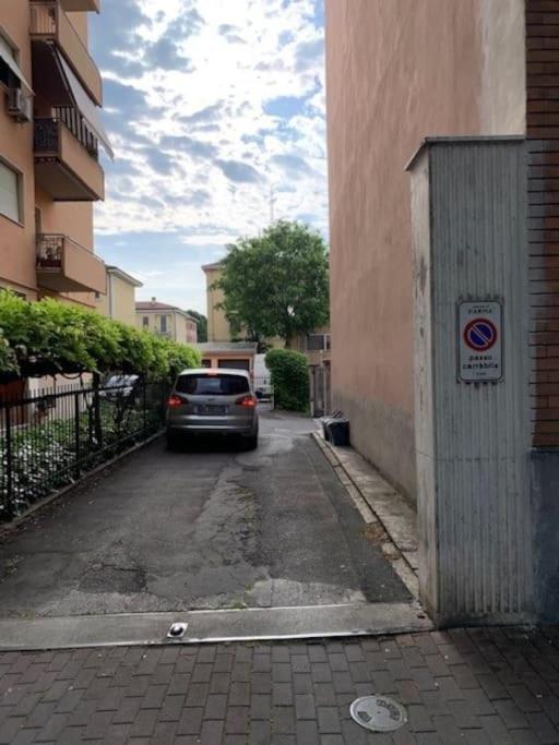 Appartamento Incantevole A パルマ エクステリア 写真